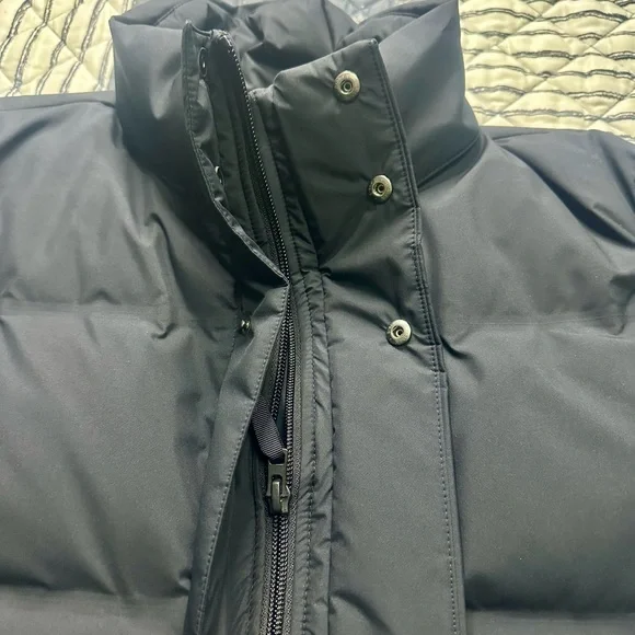 Uniqlo mens winter jacket